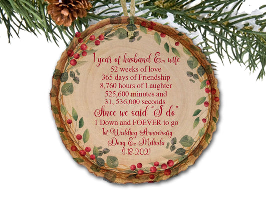 Personalized Christmas Ornament for wedding anniversary gift, Rustic Wood Wedding Tree Ornament,1st Wedding Anniversary